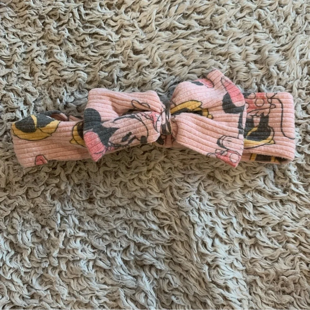 Disney Baby Pink Outfit - Picture 2 of 8